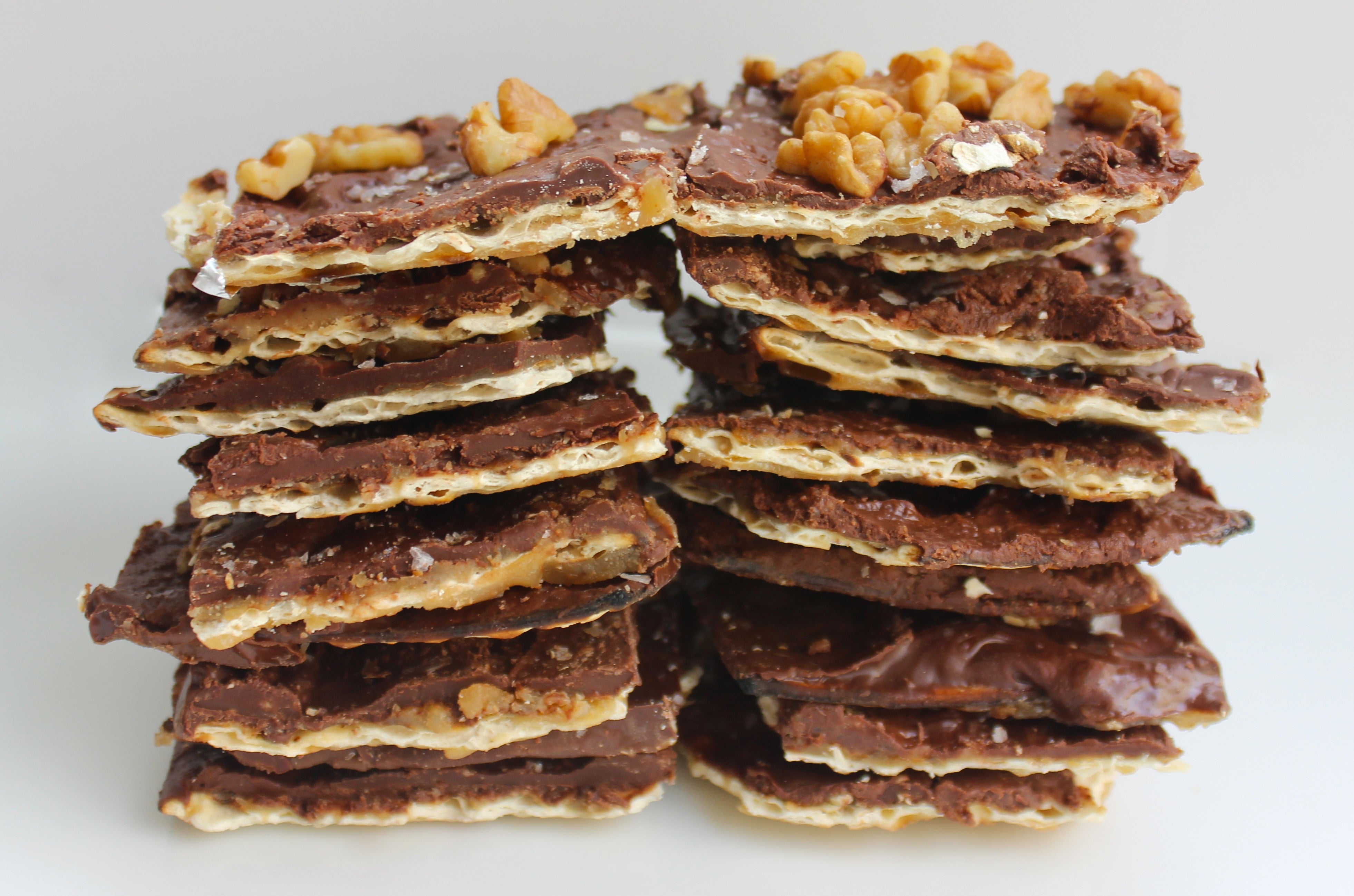 chocolate toffee matzo crack