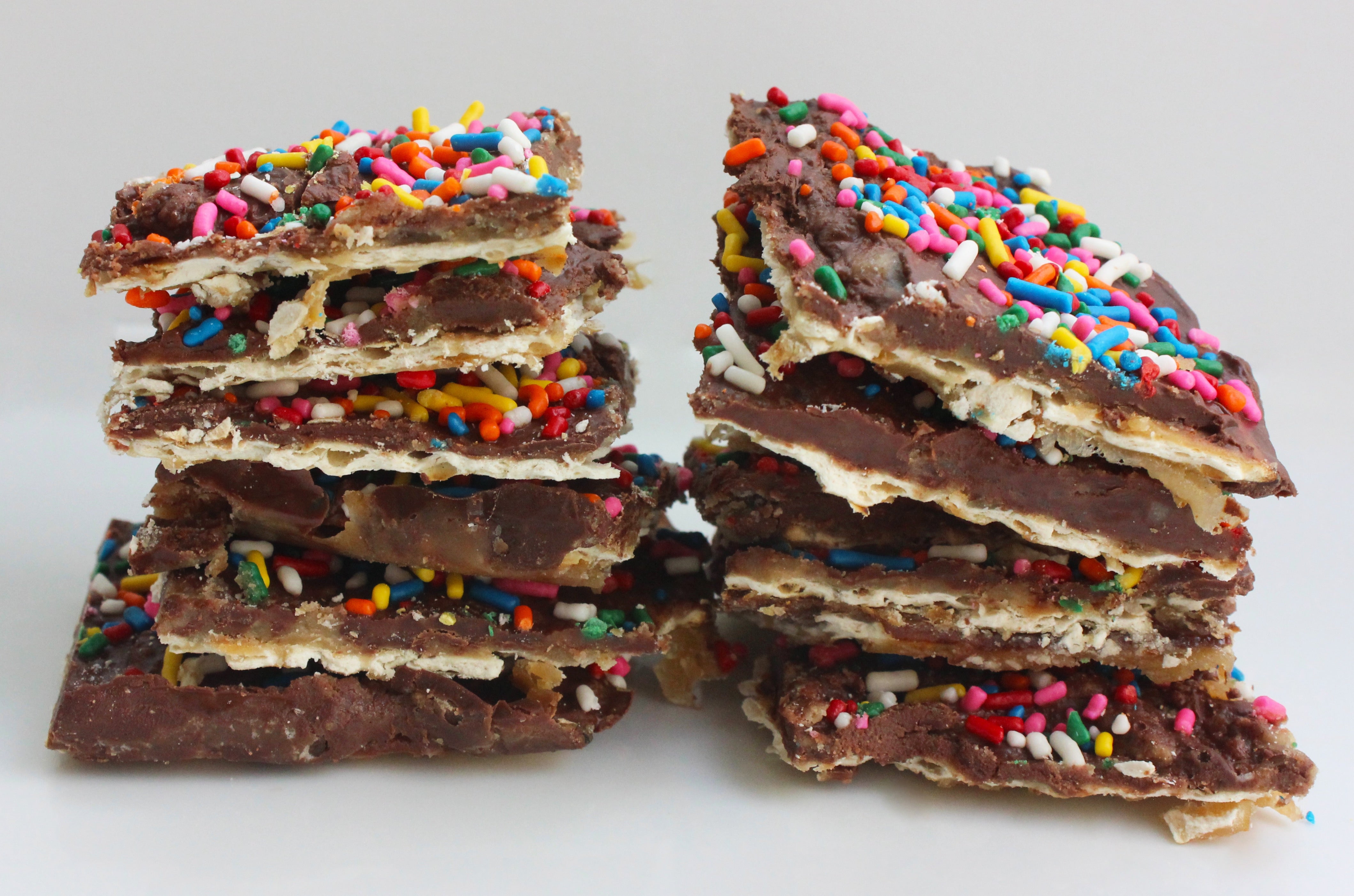 chocolate toffee matzo crack