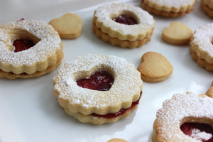 linzer cookie